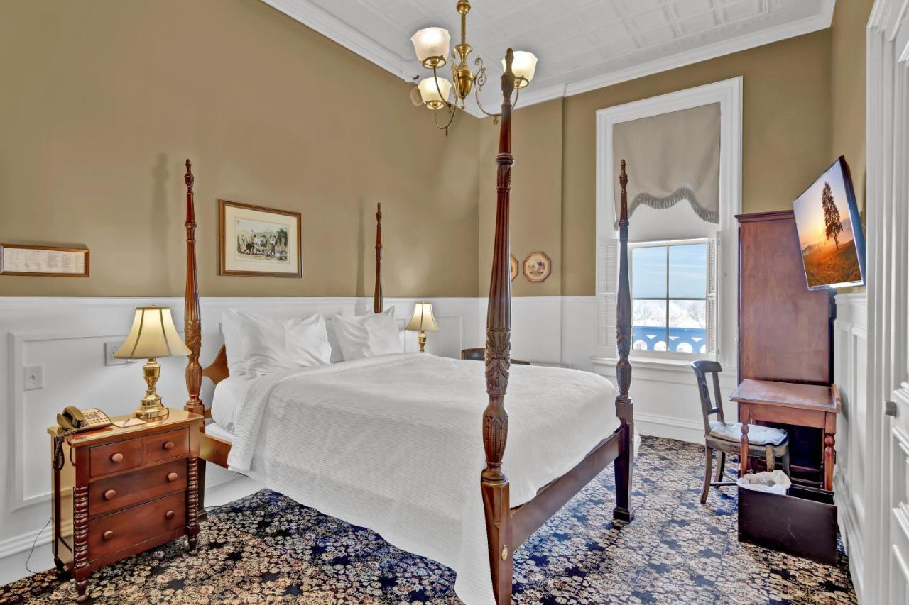 St James Hotel Red Wing Eksteriør billede